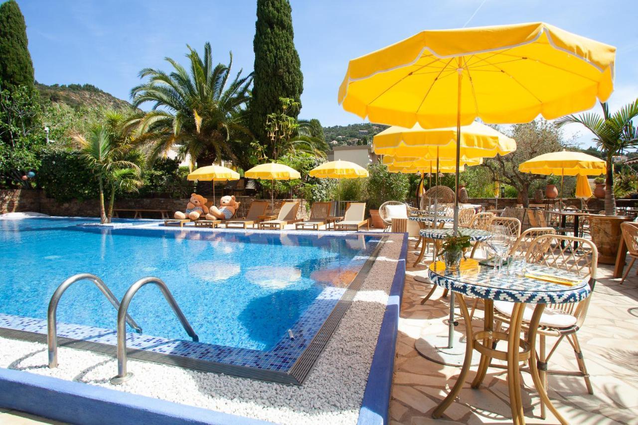Hotel La Piscine Le Lavandou Exterior foto